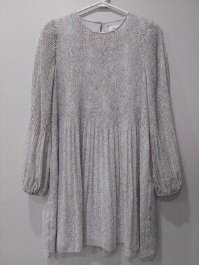 Aritzia Wilfred Daydreamer Mini Dress in White/Light Birch. 